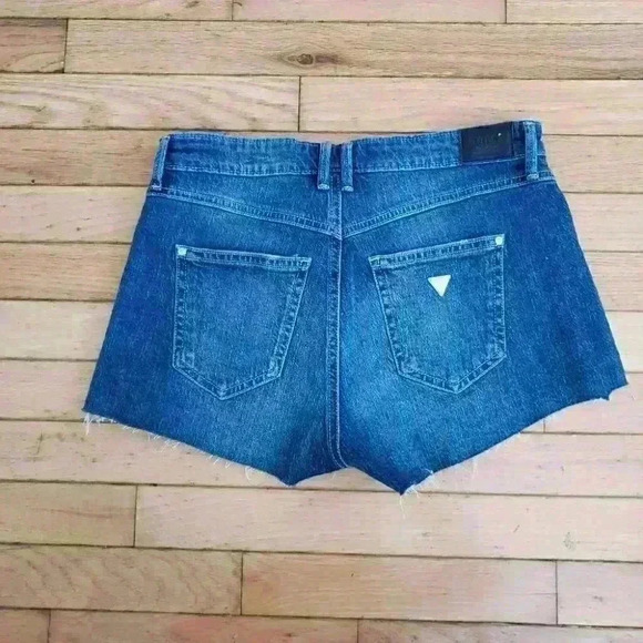 GUESS | Sillery Wash High Rise Shorts US 28 - Picture 2 of 3